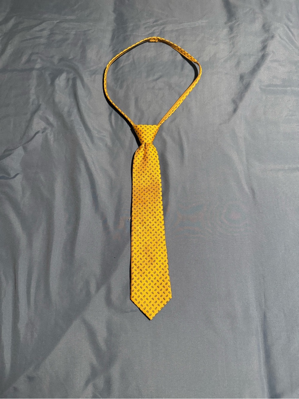 Men's/Boys (!) Yellow Patterned Tie - Classic Professional Style